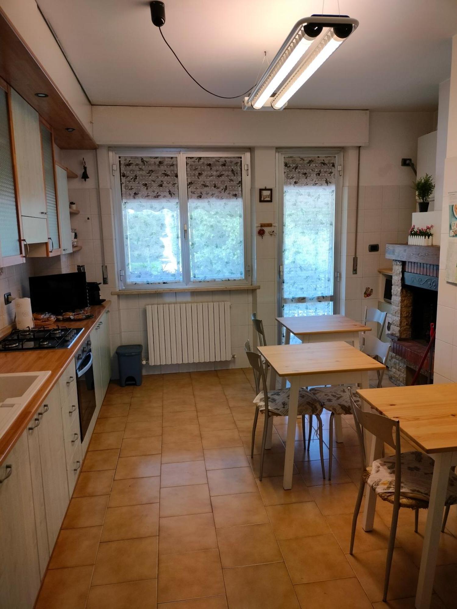 Mirea'S Rooms Ascoli Piceno Ngoại thất bức ảnh
